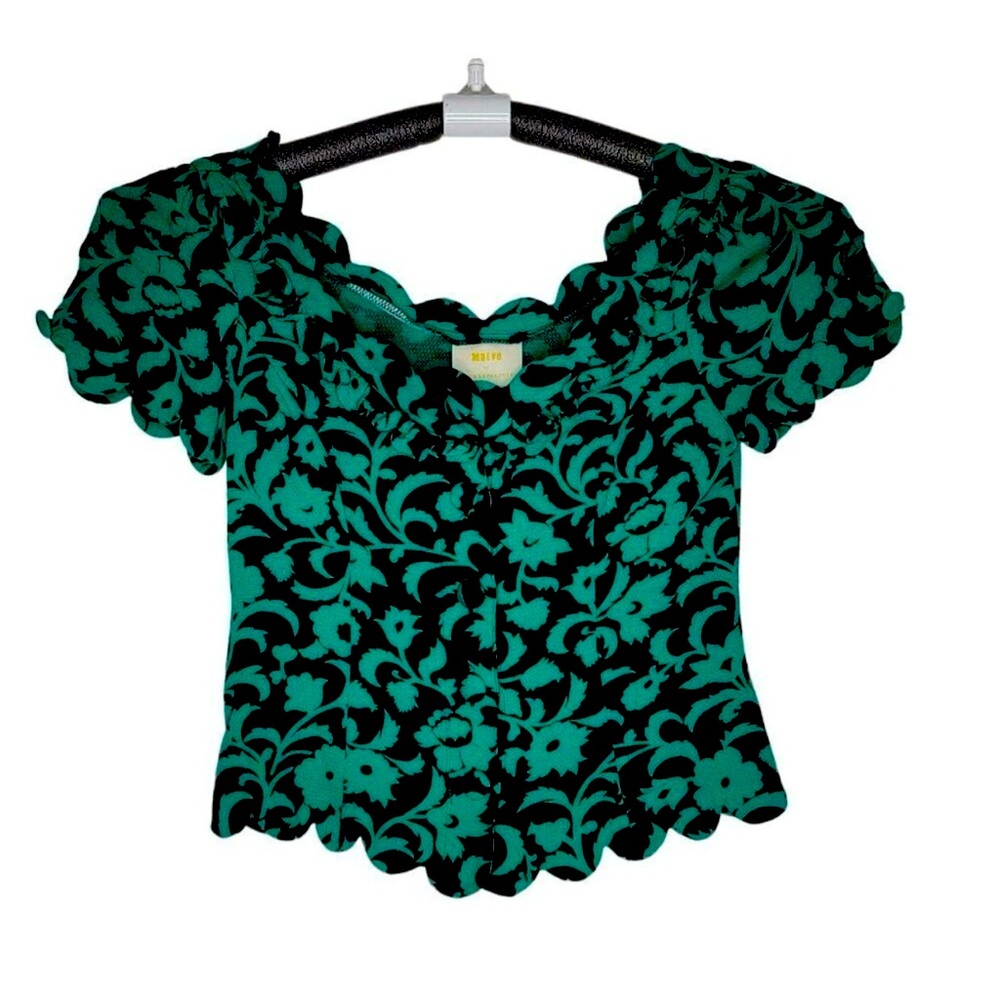 Maeve by Anthropology Floral Top scalloped edges. Size O petite. Like new.